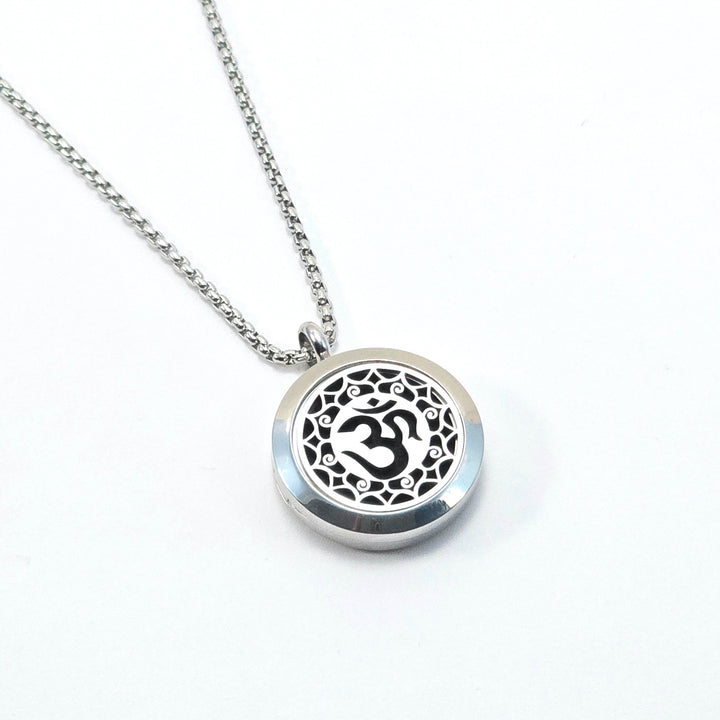 AUM (OM) Aromatherapy Locket 25mm - Earth Frequency Infused